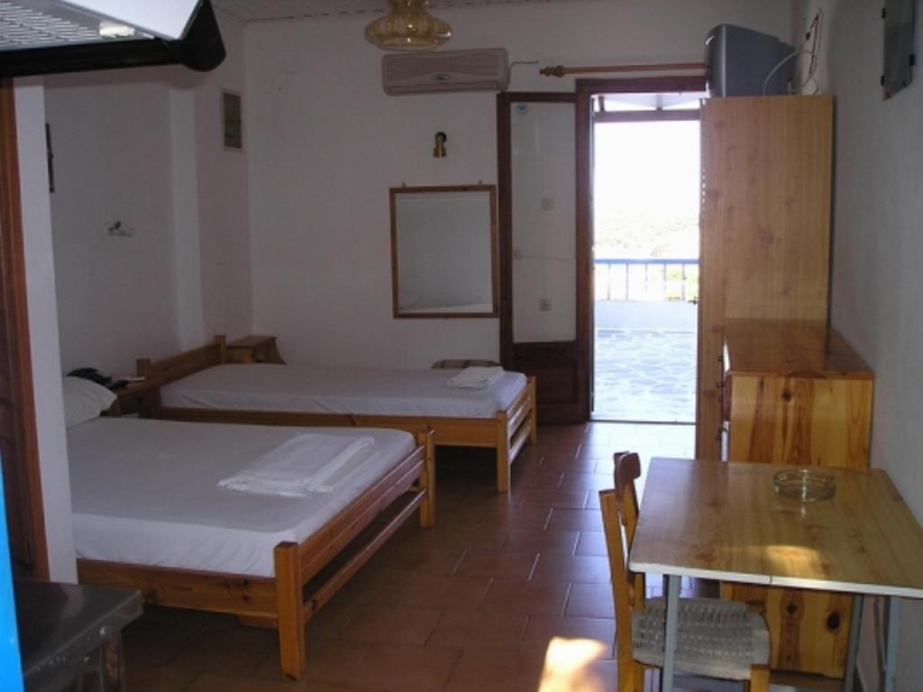 Ethra Otel Patitírion Dış mekan fotoğraf